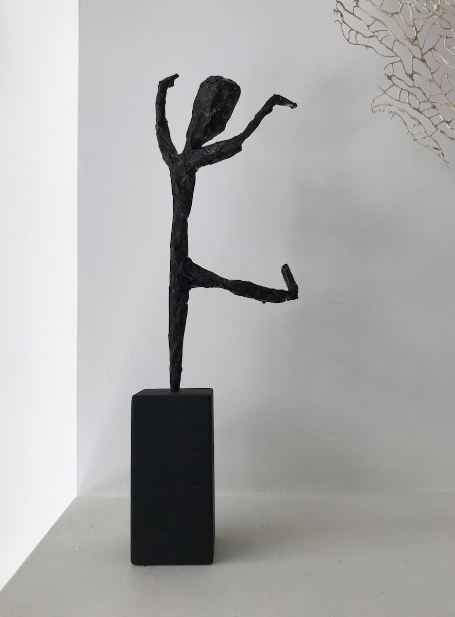 IJzerdraad beeldje knutselen Giacometti schilderstape verf