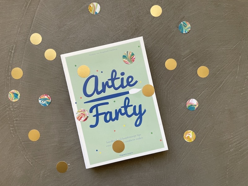 Artie Farty marmeren met scheerschuim en verf_confetti DIY kopie